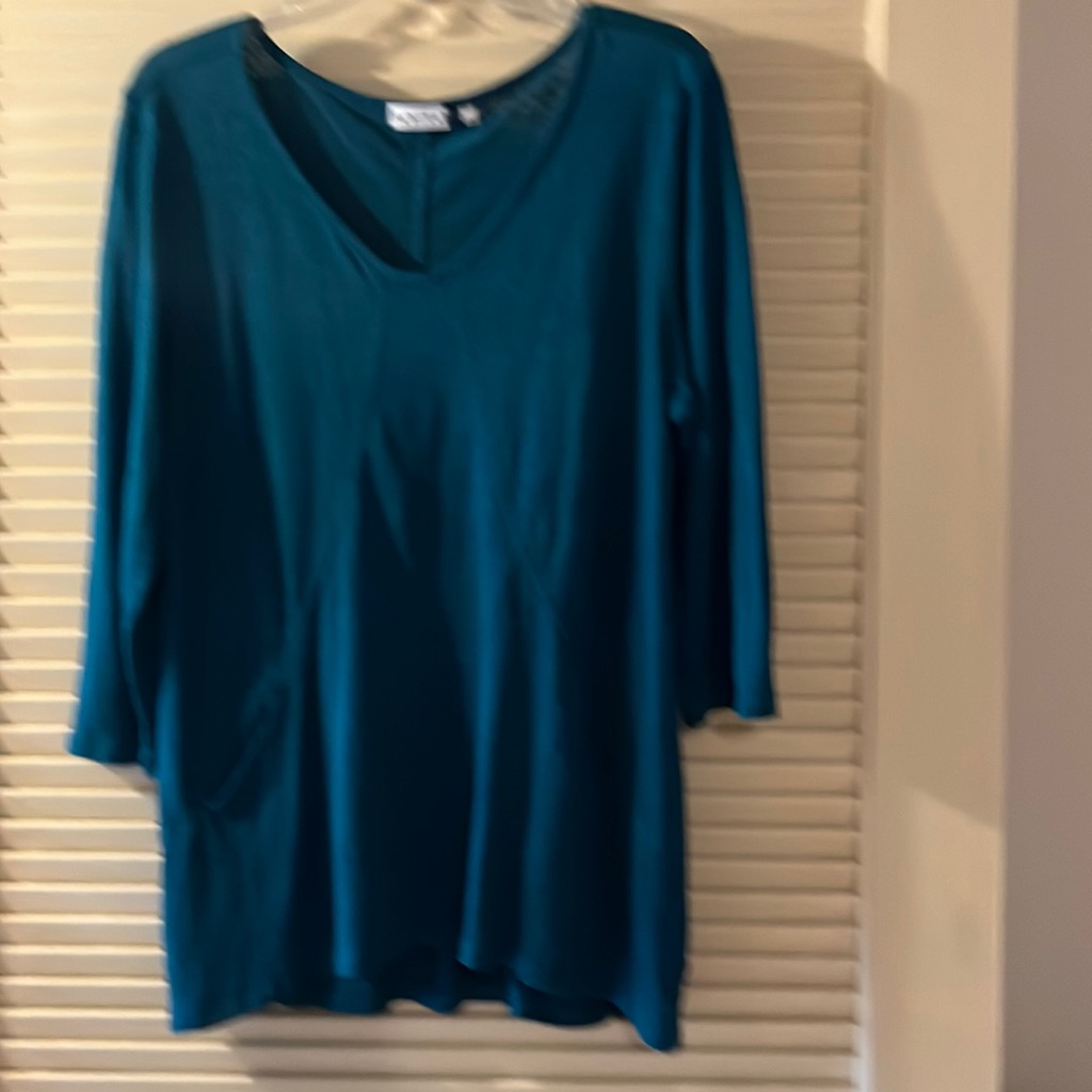 P 610 Habitat Tunic